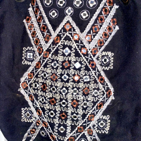 Embroidery Design Tote Bag - Picture 2 of 3